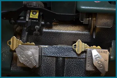 Father Son Locksmith Shop Milwaukee, WI 414-435-2013 Father Son Locksmith Shop Milwaukee, WI 414-435-2013 - 65-14